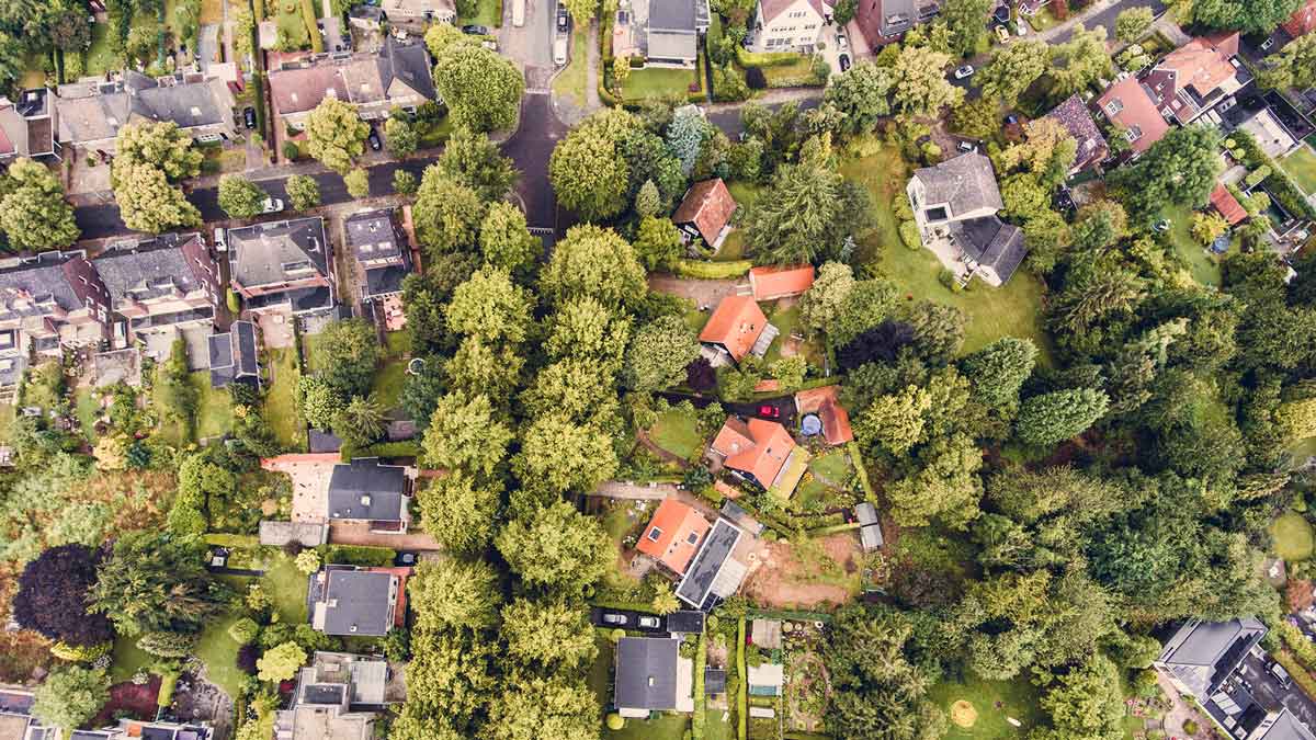 God's Lordship in the home - Clive Urquhart